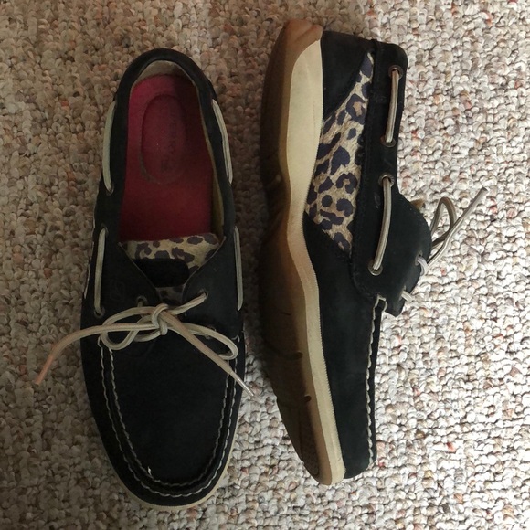 Sperry Shoes - RARE SPERRY leopard print with red insoles